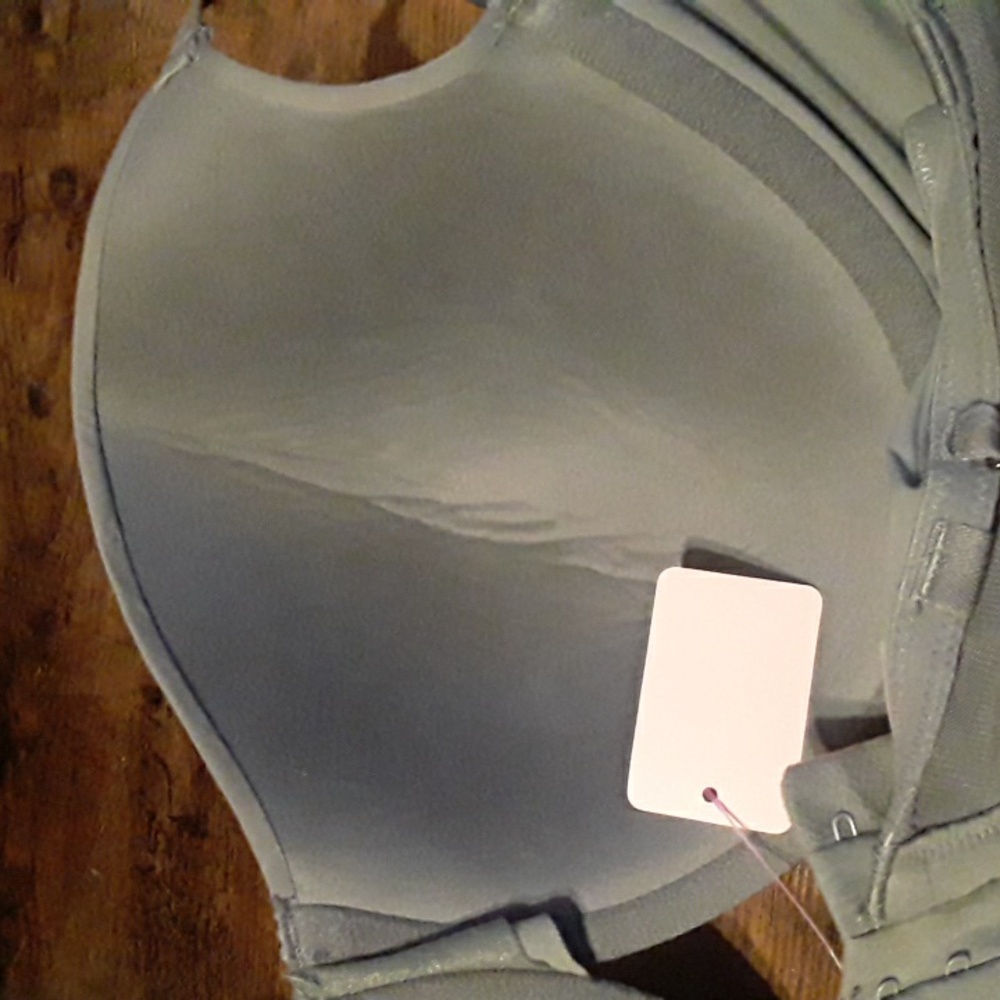 NWOT 38DD Simply Vera Grey Gorgeous Padded underwire Bra - Picture 9 of 16